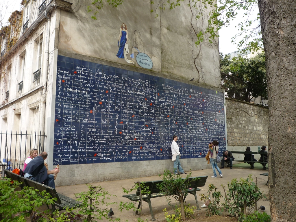 Wall of Love at Sacre Coeur 聖心堂 Sacré-Cœur Basilica 附近的愛之牆
