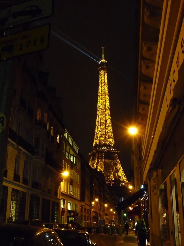 艾菲爾鐵塔 Tour Eiffel 附近接區