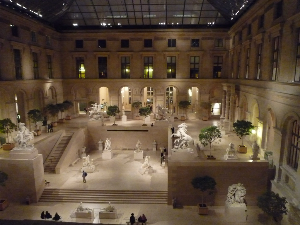 這是 Tracy 最喜歡的「法國雕塑區」