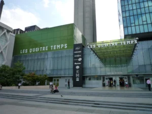 拉德芳斯四季購物中心入口