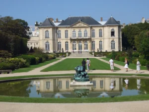 羅丹美術館的外觀和花園