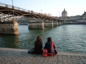 塞納河與藝術橋