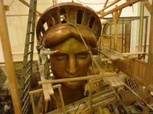 巴黎國立工藝博物館裡的自由女神施工模型