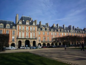 孚日廣場的建築常被拿畫成插畫