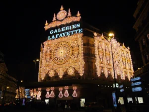 巴黎拉法葉百貨夜景