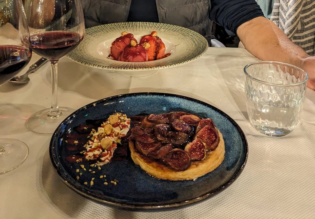 Bouillon Racine 的甜點