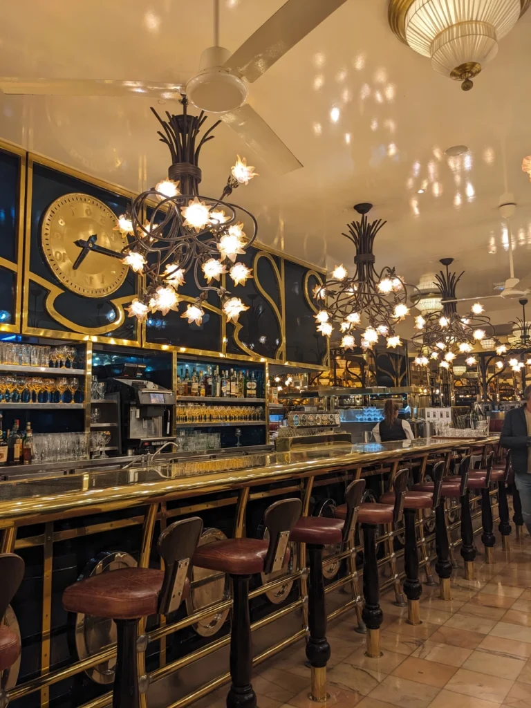 Brasserie l'Européen 的吧台