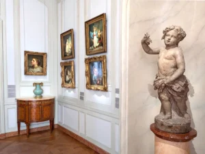 巴黎 康納克·傑伊博物館展廳