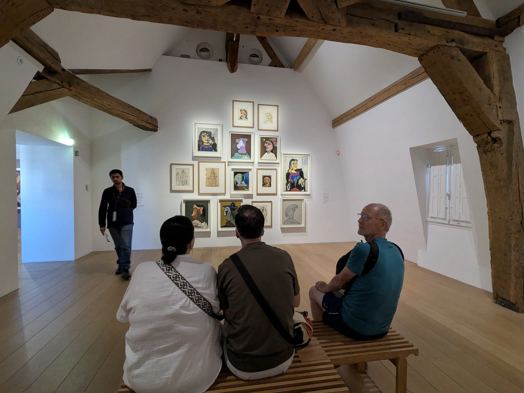 畢卡索美術館展廳一角