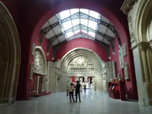 建築與遺產城博物館裡的建築遺址雕塑
