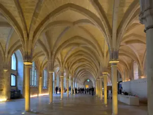 聖伯爾納學院大廳