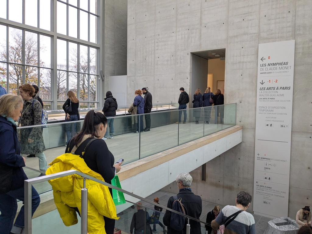 橘園美術館 (Musée de l'Orangerie)