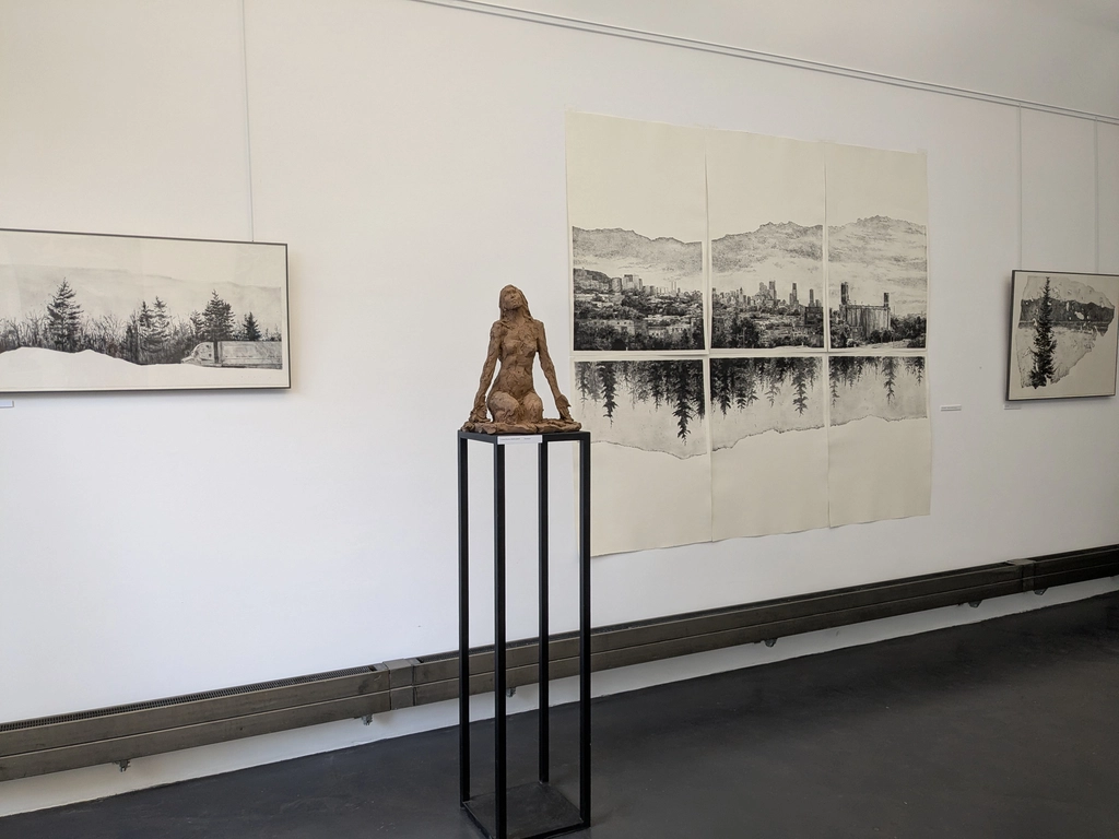 泰勒基金會 (Fondation TAYLOR)展場的雕塑作品