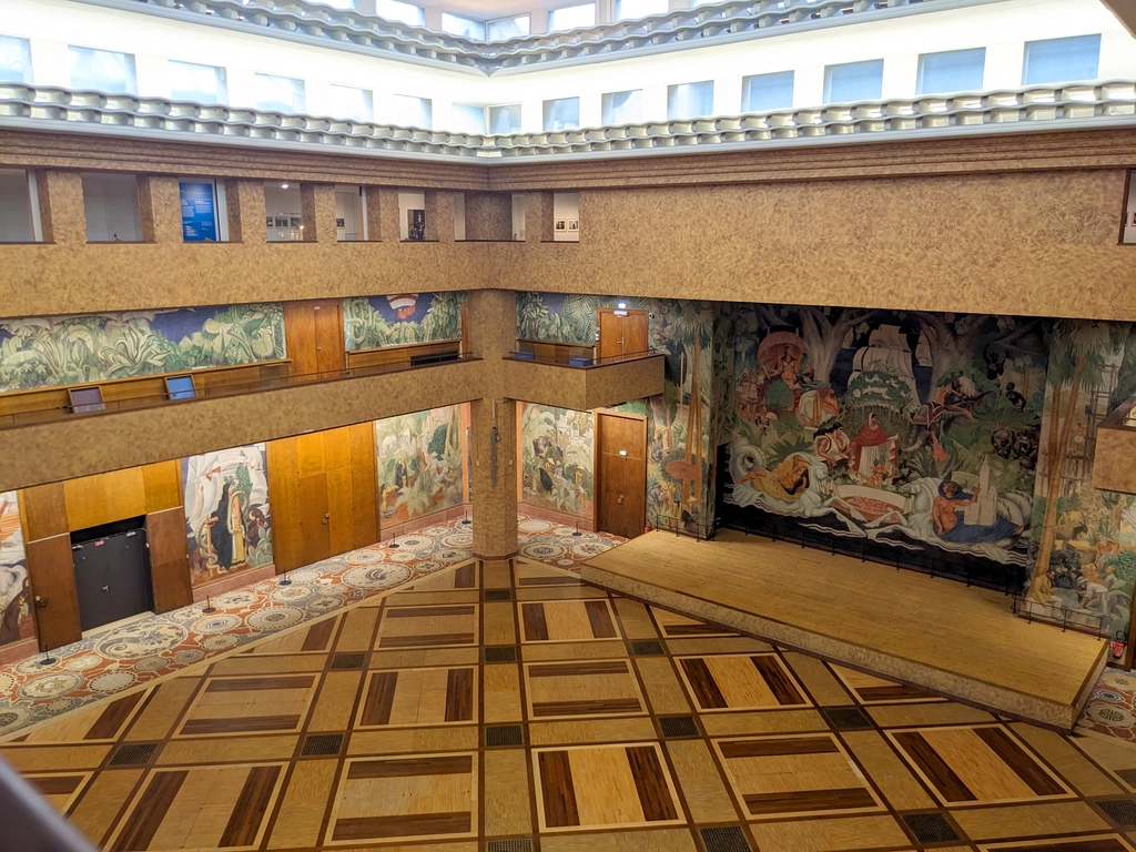 巴黎金門宮到處都充滿著裝飾藝術風格