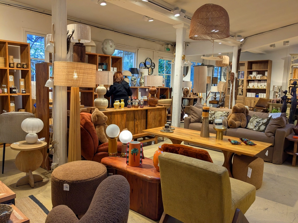 Le Grand Comptoir 家飾店一系列木質家具
