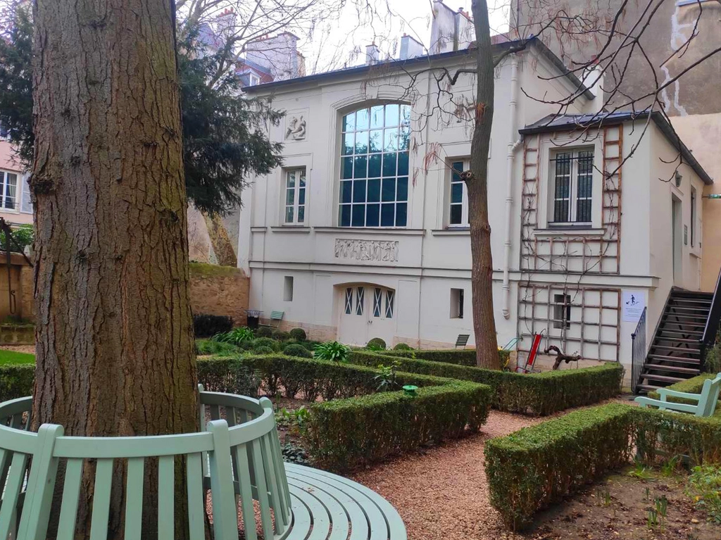 德拉克羅瓦美術館的庭院