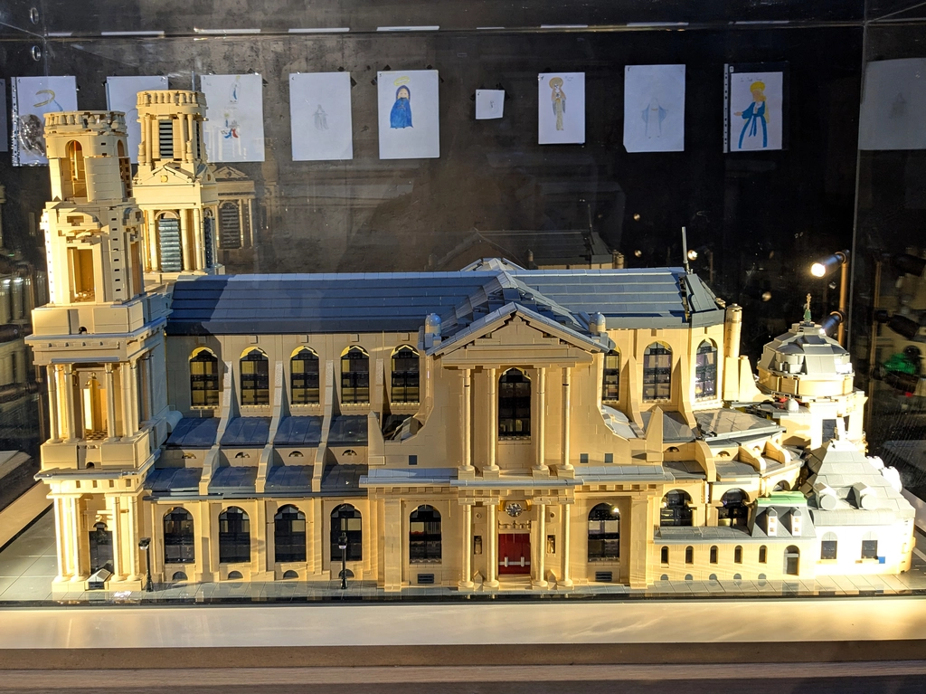 巴黎聖敘爾比斯教堂 Église Saint-Sulpice 裡的全建築模型