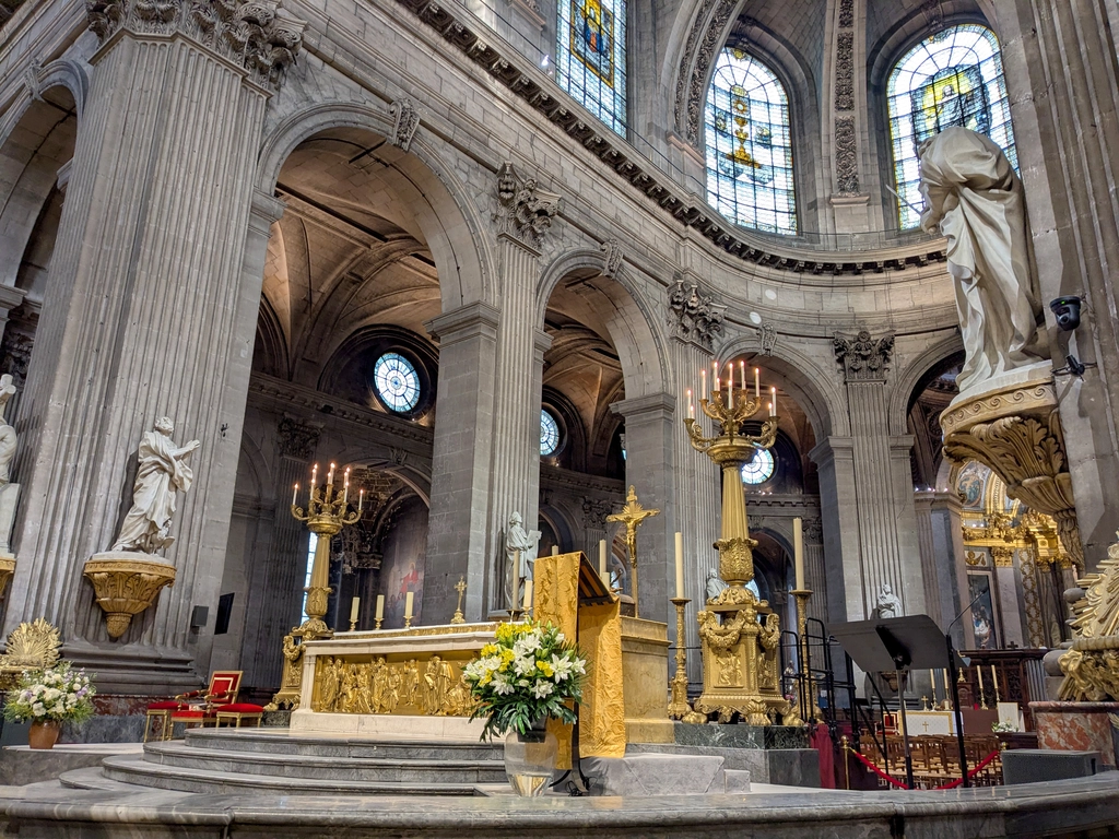 巴黎聖敘爾比斯教堂 Église Saint-Sulpice 的主祭台